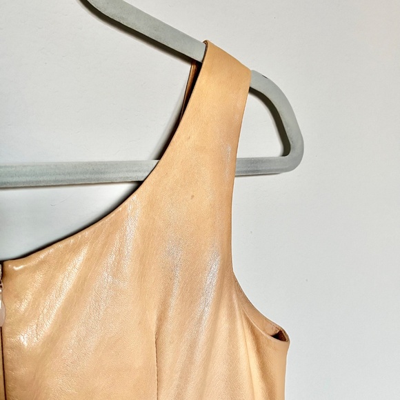VINCE 100% Lamb Leather Sleeveless Tank Front Pocket Mini Shift Dress Tan Size 2 - Picture 9 of 15
